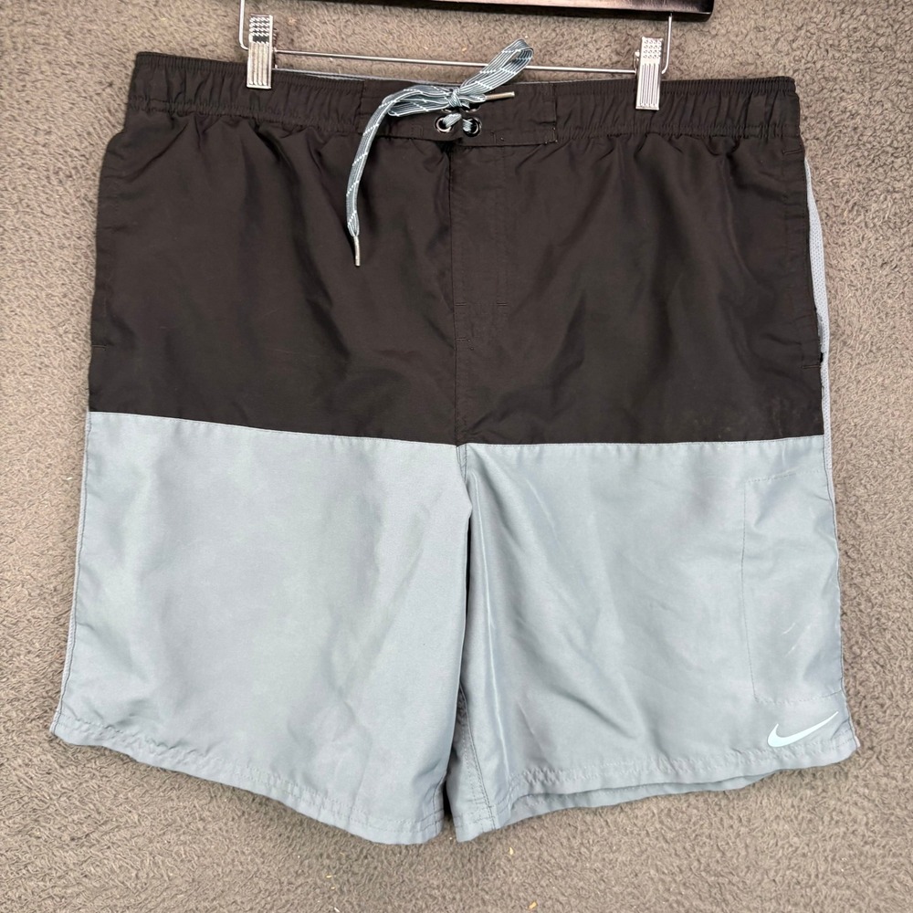 Nike Mens Swim Trunks Large Black Gray Colorblock Board Shorts Swoosh Logo